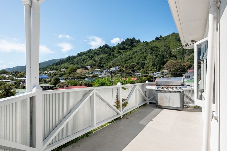 Photo of property in 9 Lincoln Street, Picton, 7220