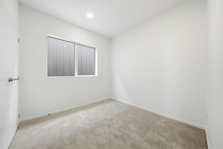 Photo of property in 14 Kopu Road, Orewa, 0931