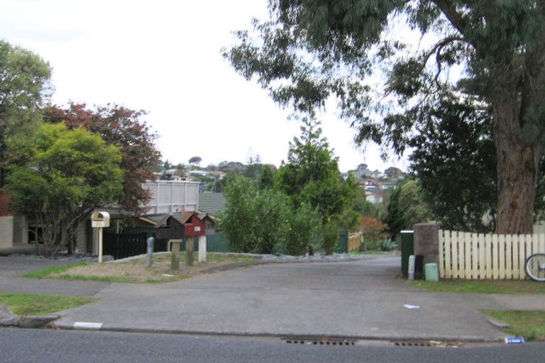 Photo of property in 29 Sunnyview Avenue, Shelly Park, Auckland, 2014
