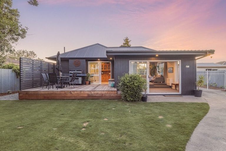 Photo of property in 20 Roberta Drive, Somerfield, Christchurch, 8024