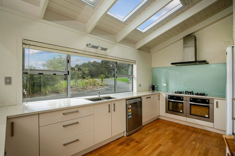 Photo of property in 140 The Avenue, Lucas Heights, Auckland, 0632