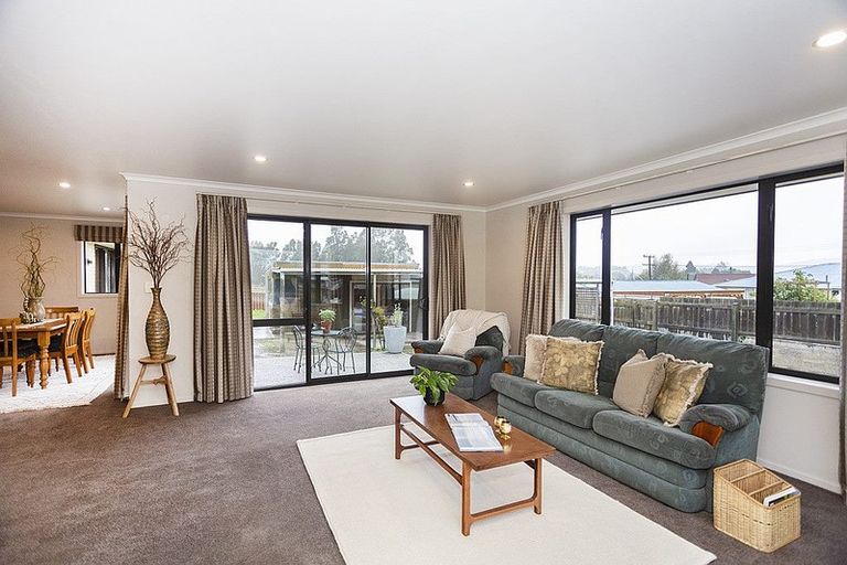 Photo of property in 58b Essex Street, Weston, Oamaru, 9401