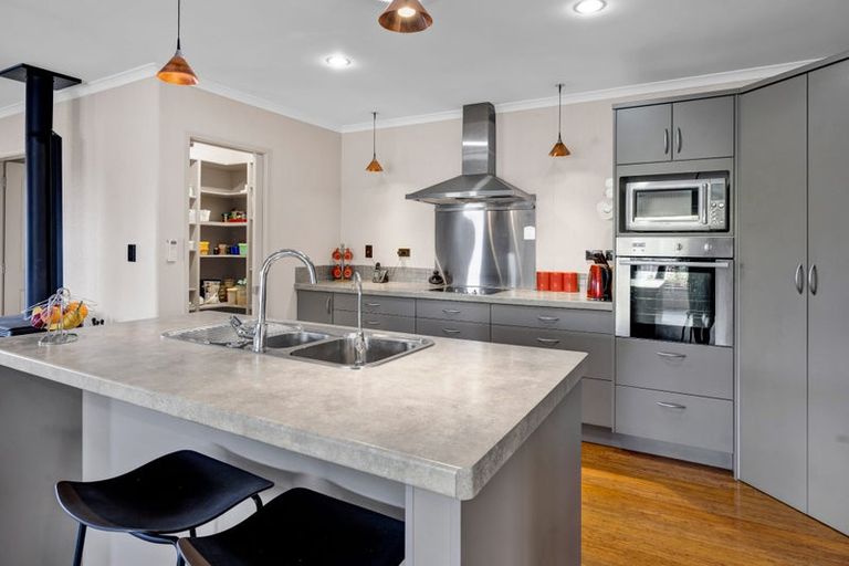 Photo of property in 12b Marlin Terrace, Bell Block, New Plymouth, 4312