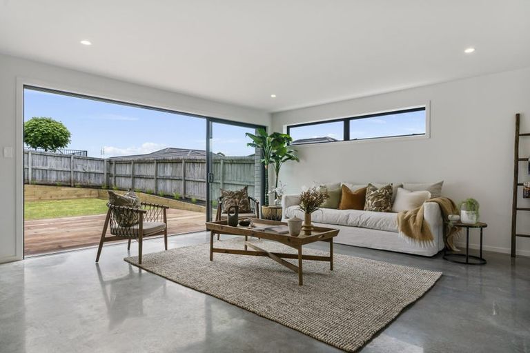 Photo of property in 7 Kayelene Place, Omokoroa, 3114