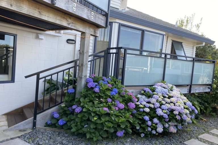 Photo of property in 2/31 Clovelly Road, Bucklands Beach, Auckland, 2012