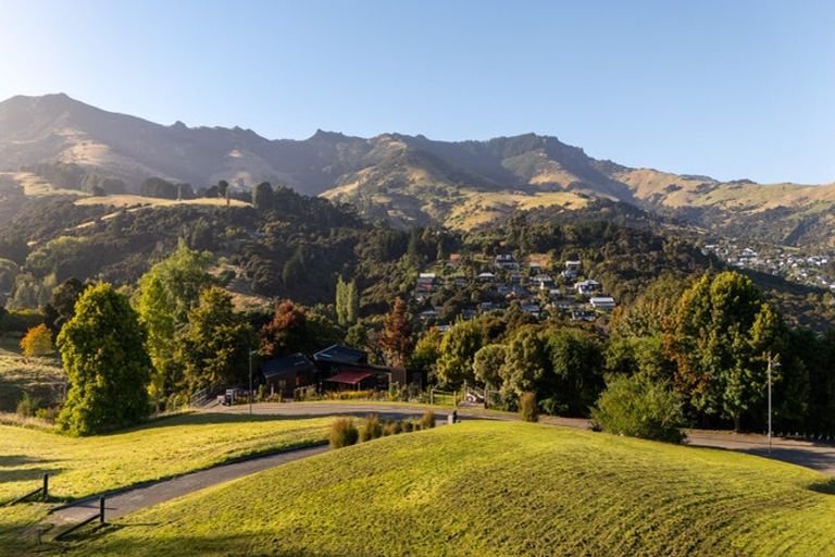 Photo of property in 10 Woodills Road, Akaroa, 7520