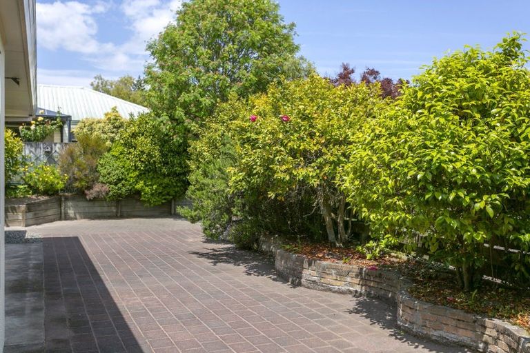 Photo of property in 61 Balmoral Drive, Hilltop, Taupo, 3330