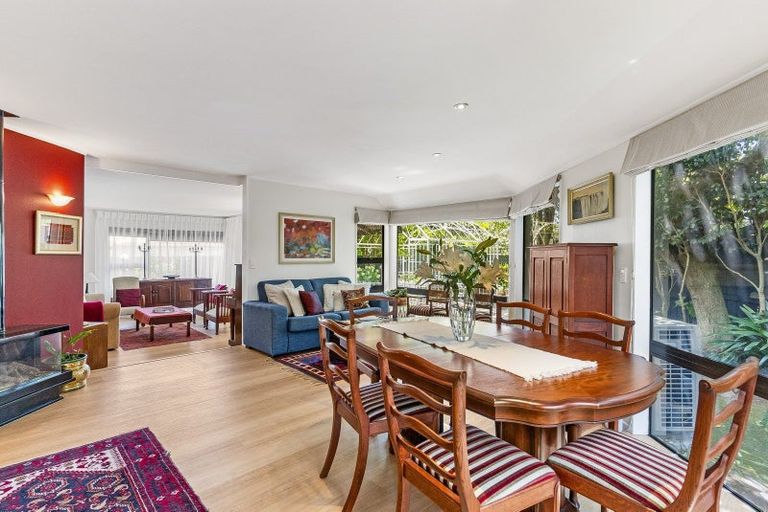 Photo of property in 2/52 Hattaway Avenue, Bucklands Beach, Auckland, 2012