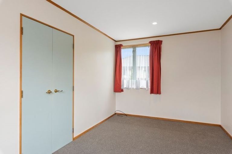 Photo of property in 14b Realm Drive, Paraparaumu, 5032
