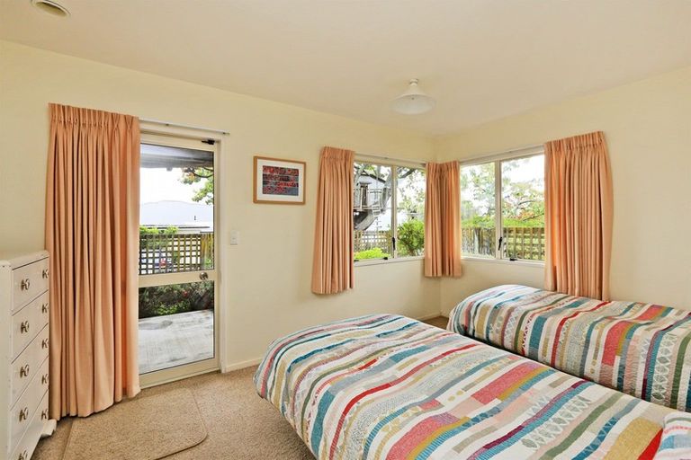 Photo of property in 12a Gillean Street, Havelock North, 4130