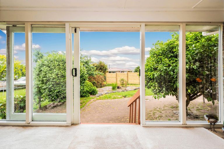 Photo of property in 42 Young Street, Morrinsville, 3300