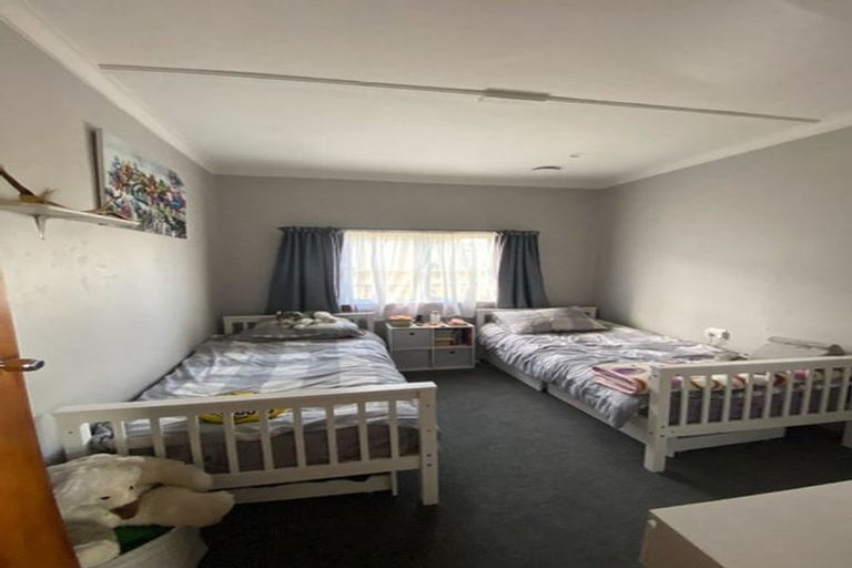 Photo of property in 918 Heretaunga Street East, Parkvale, Hastings, 4122