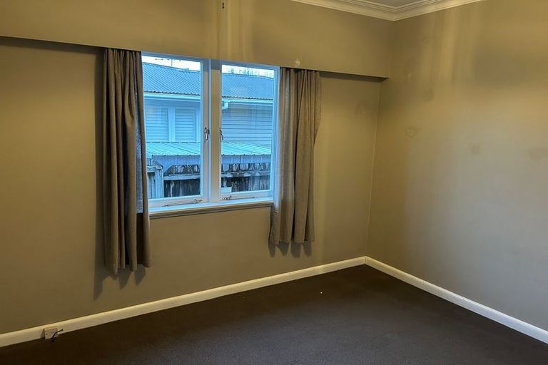 Photo of property in 36 Vincent Street, Howick, Auckland, 2014