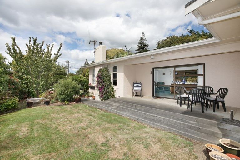 Photo of property in 26 Oxford Street, Marton, 4710