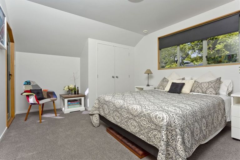 Photo of property in 2/14 Hastings Road, Mairangi Bay, Auckland, 0630