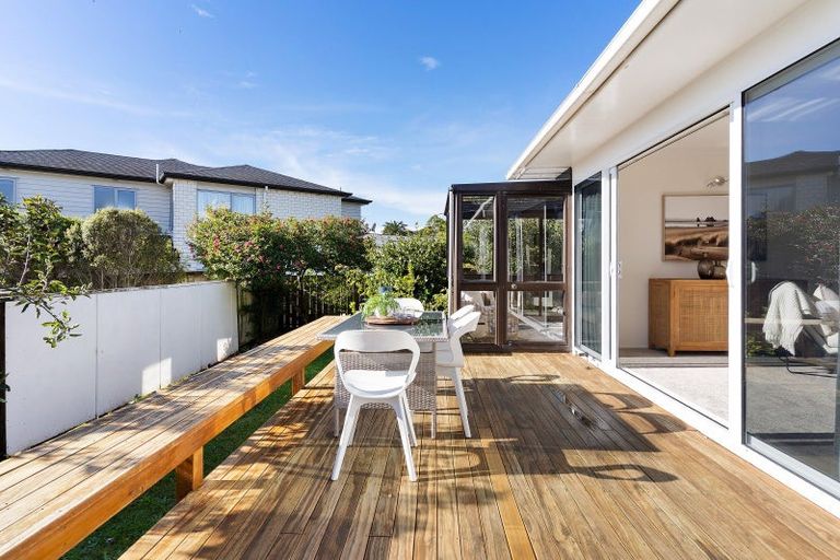 Photo of property in 19 Cherry Road, Bucklands Beach, Auckland, 2014
