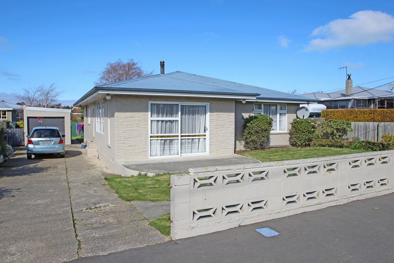 Photo of property in 51 Stuart Street, Holmes Hill, Oamaru, 9401