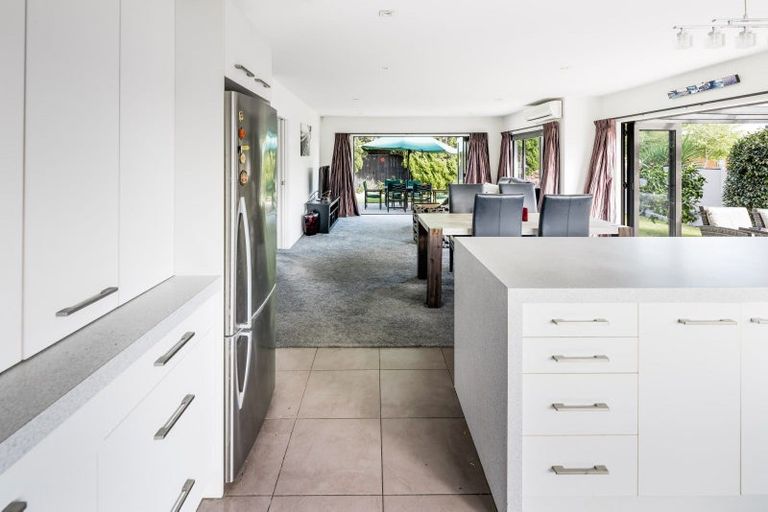 Photo of property in 2 Woburn Court, Rototuna North, Hamilton, 3210