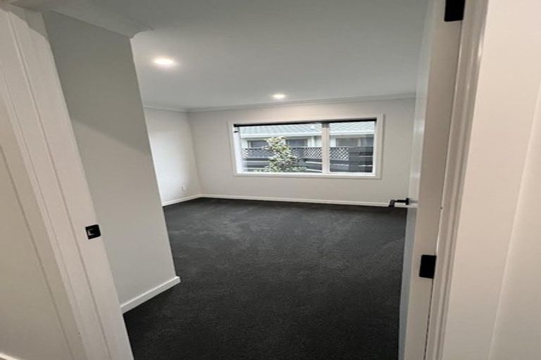 Photo of property in 5a Chelwood Street, Takaro, Palmerston North, 4412