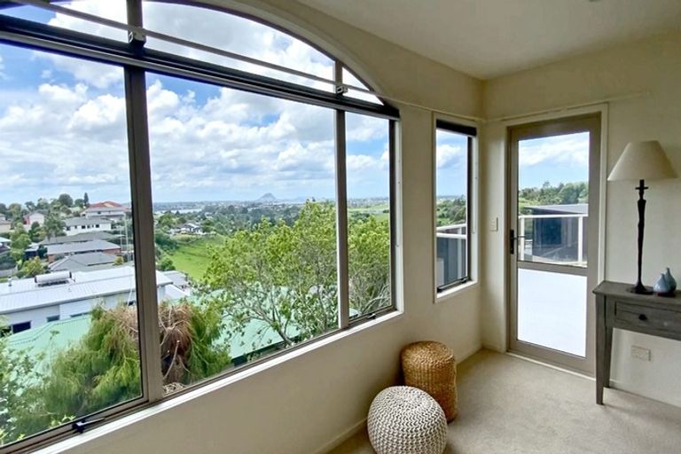 Photo of property in 8 Tautara Place, Ohauiti, Tauranga, 3112