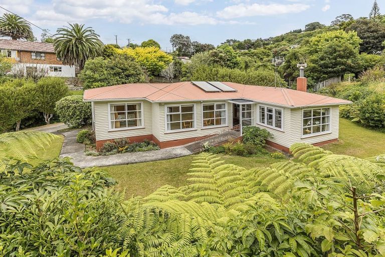 Photo of property in 1 Frederick Street, Tawa, Wellington, 5028