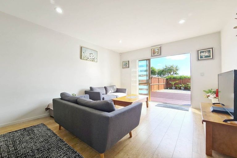 Photo of property in 11 Rosewell Crescent, Flat Bush, Auckland, 2019