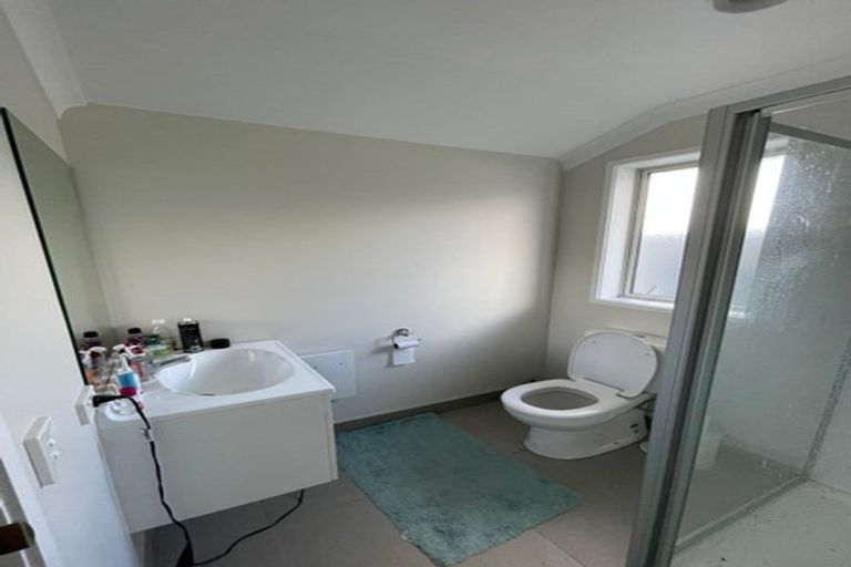 Photo of property in 9 Yatterina Avenue, Takanini, 2112