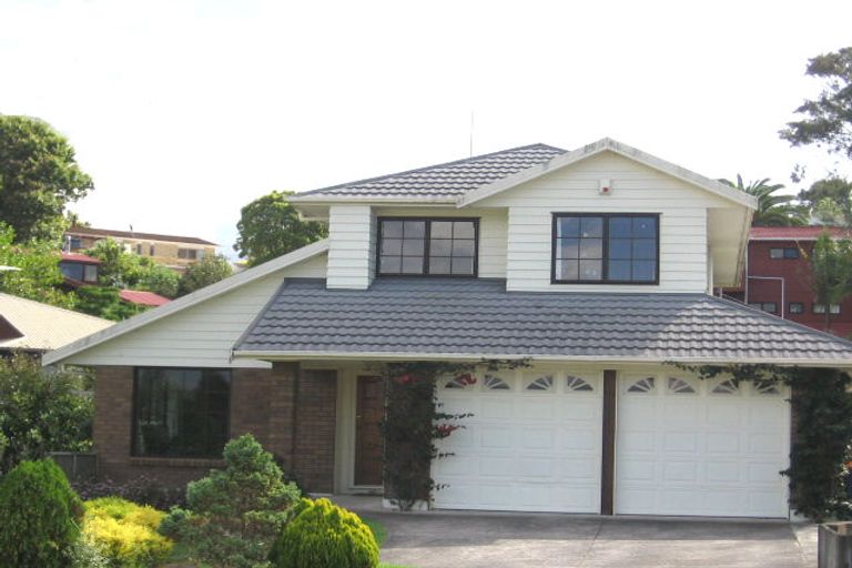 Photo of property in 63 Nigel Road, Browns Bay, Auckland, 0630