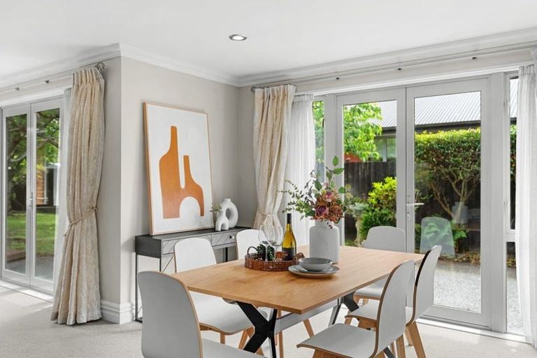 Photo of property in 24 Date Crescent, Aidanfield, Christchurch, 8025