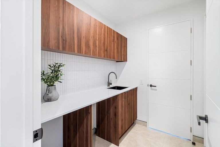 Photo of property in 90 Stationmasters Way, Prebbleton, 7604