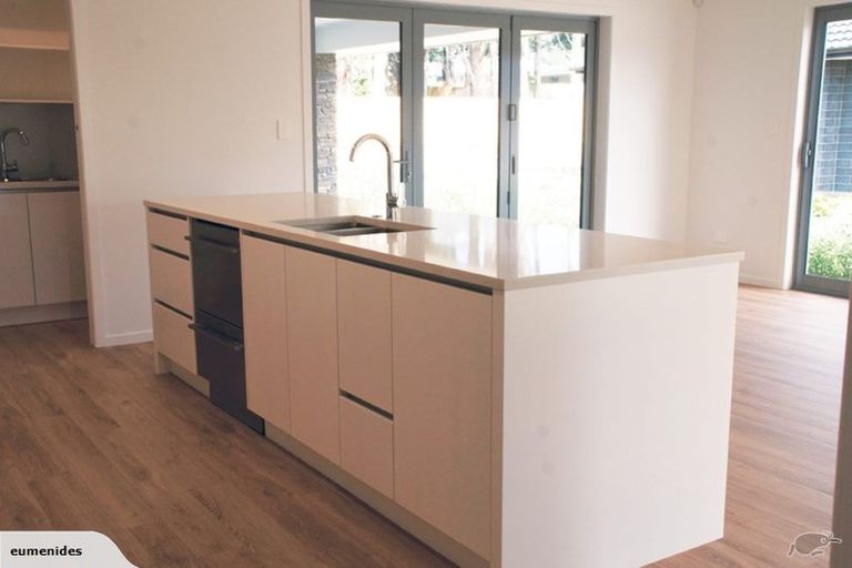 Photo of property in 29 Wainui Road, Waiwhetu, Lower Hutt, 5010