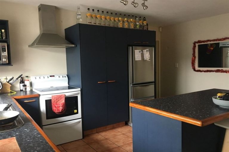 Photo of property in 118a Nursery Road, Phillipstown, Christchurch, 8011