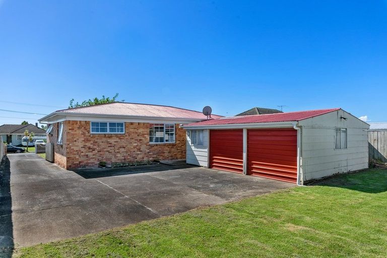 Photo of property in 5 Hokianga Street, Mangere East, Auckland, 2024