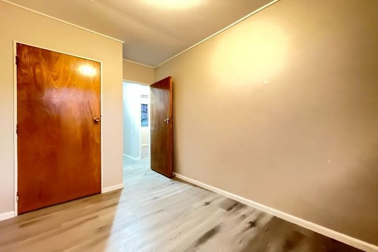 Photo of property in 48a Logie Street, Stokes Valley, Lower Hutt, 5019