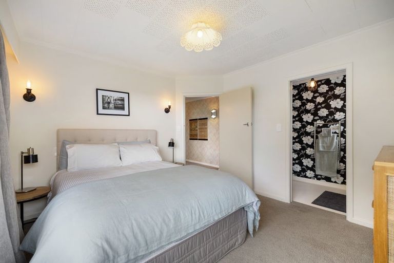 Photo of property in 27 Manse Road, Arrowtown, 9302