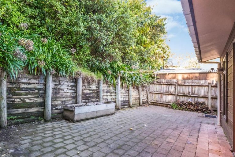 Photo of property in 3/122 Pope Street, Camborne, Porirua, 5026