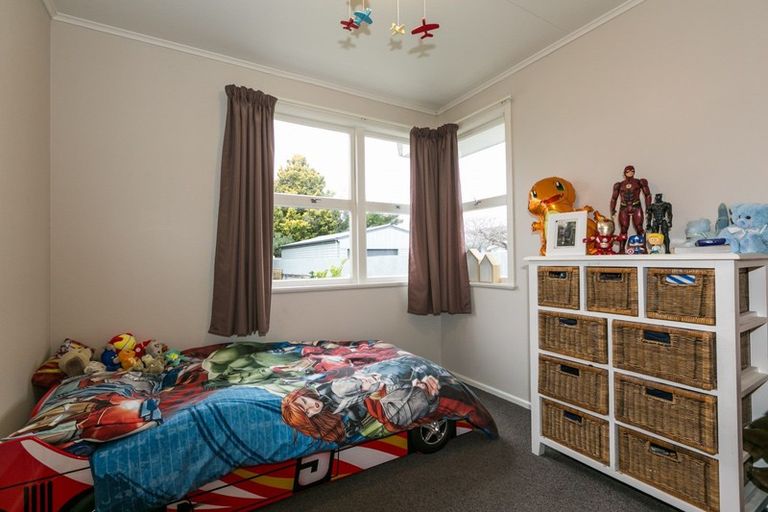 Photo of property in 33 Upham Street, Havelock North, 4130