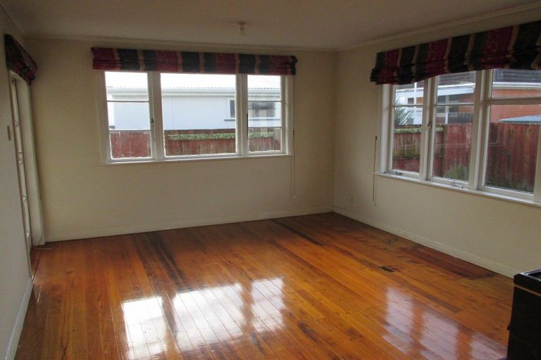 Photo of property in 122a Rugby Street, Awapuni, Palmerston North, 4412