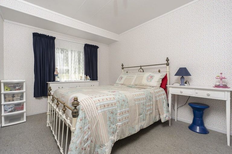 Photo of property in 10 Arawa Place, Onerahi, Whangarei, 0110