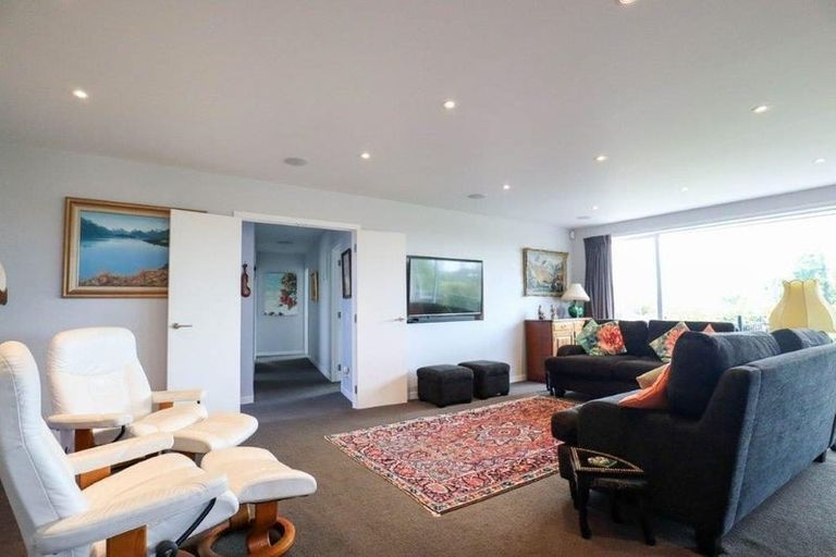 Photo of property in 1/88 Pah Road, Cockle Bay, Auckland, 2014