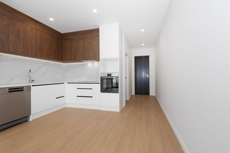 Photo of property in 31 Turret Lane, Hobsonville, Auckland, 0616