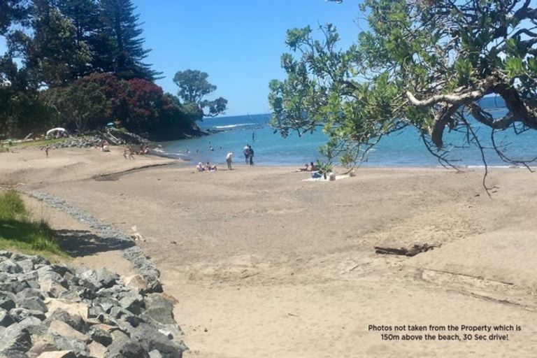 Photo of property in 3 Frost Road, Leigh, Warkworth, 0985