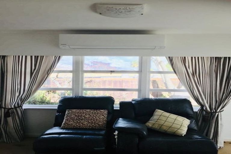 Photo of property in 13 Deveron Road, Manurewa, Auckland, 2102