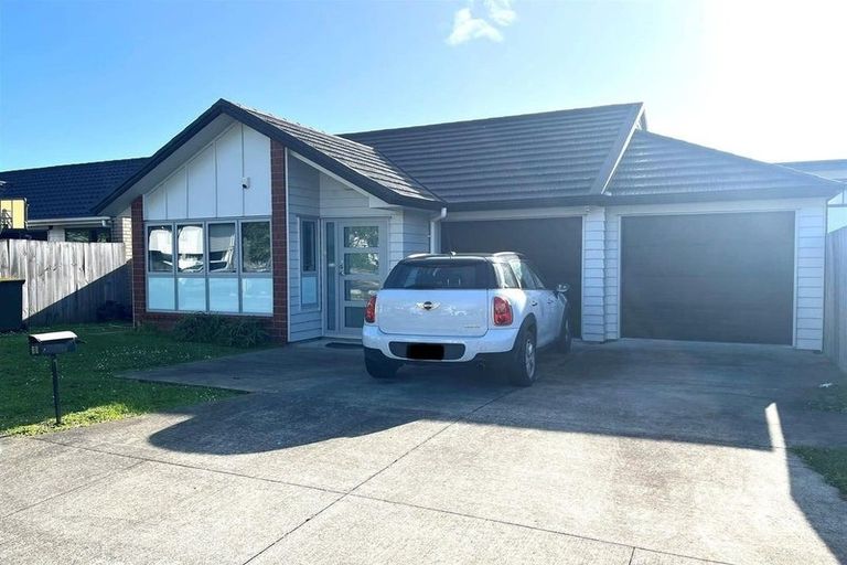 Photo of property in 35 Matata Drive, Takanini, 2112