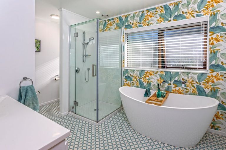 Photo of property in 2385 Wyuna Bay Road, Wyuna Bay, Coromandel, 3581