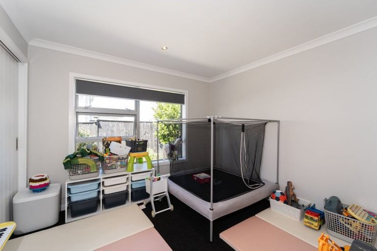 Photo of property in 62 Caldera Drive, Long Bay, Auckland, 0630