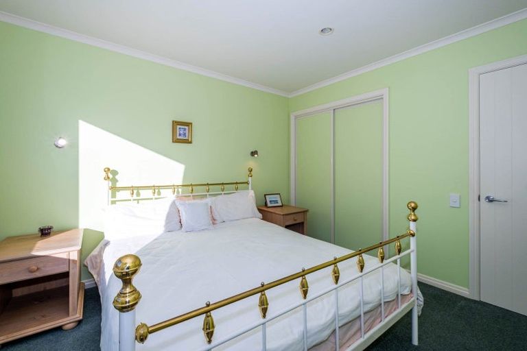 Photo of property in 2a Chateau Close, Gleniti, Timaru, 7910