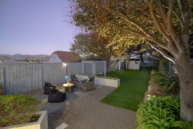 Photo of property in 23 Naughton Terrace, Kilbirnie, Wellington, 6022