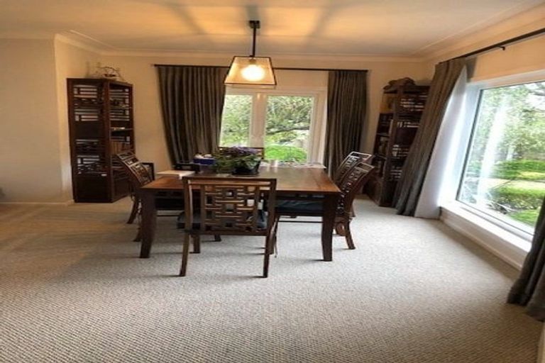 Photo of property in 44 Parkhill Road, Mellons Bay, Auckland, 2014