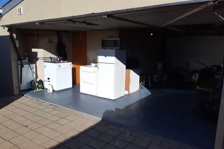 Photo of property in 1/333 Main South Road, Hornby, Christchurch, 8042